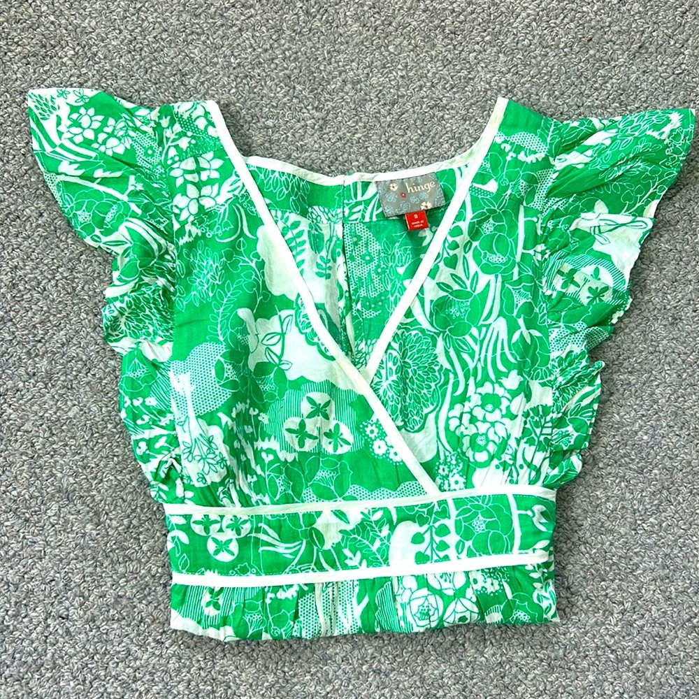 HINGE Floral Sleeveless Green Blouse. Size S